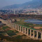 新华全媒+|复兴号今日开进大凉山