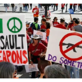 美政客无视本国枪支暴力却热衷当他国教师爷 赵立坚：资格何在？道义何在？底气何在？