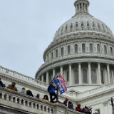 【世界说】英媒：美国是一个国家走向内战“教科书式”的例子