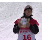 相对论冬奥｜“冰墩墩”抱走“官方指北”