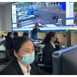 新华全媒+|青海西宁:城市运行指挥中心“战疫”忙