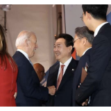 时刻夜谈丨日常“辱韩”？尹锡悦一语道破小国的辛酸无奈