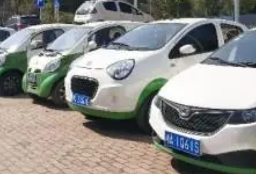 新春走基层丨国网湖南电动汽车公司全力保电动汽车畅行三湘