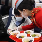 春运 | 各地铁路部门采取措施 温暖旅客回家路