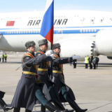 高清大图 | 习主席抵达莫斯科，俄方隆重欢迎