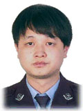 王譯偉.jpg