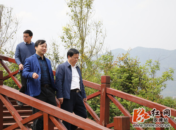 微信图片_20200408233600_副本.jpg