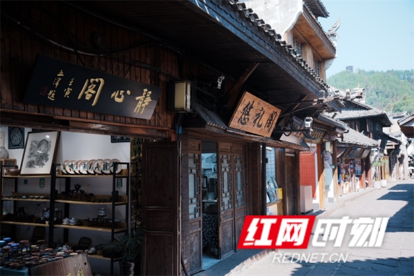f31eddf8b8dc4a35bddd29a357bfad40_副本.jpg