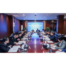 海关总署国际司一级巡视员刘健率队来高桥大市场调研对非合作