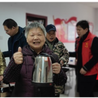家门口学雷锋 志愿服务暖人心