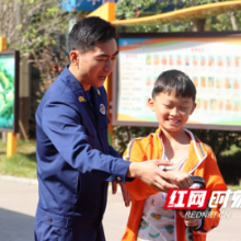 共筑消防“防火墙” 守护童心促成长