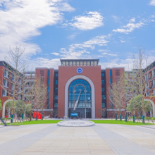 百年雅礼，经纬新篇：让每个孩子与优秀同行