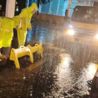 风雨再大,有人为你坚守:湘江新区市政彻夜守护城市安全