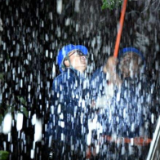 国网冷水江市供电公司：居民为雪夜抢修人员送上掌声