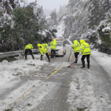 新化公路：以雪为令 全力除雪保畅通