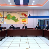 曾超群:落实落细防范措施 全力应对低温雨雪天气