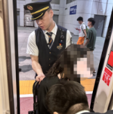 微光 | 旅客独自乘高铁遭遇“出行难” 列车暖心照顾体验“无障碍”之旅