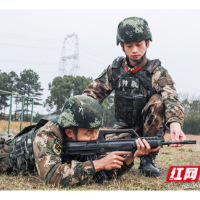 “武教头”先淬火 武警长沙支队开展重难点课目教练员集训