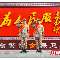 编制保留工资照发 郴州两名教师带着“待遇”去参军