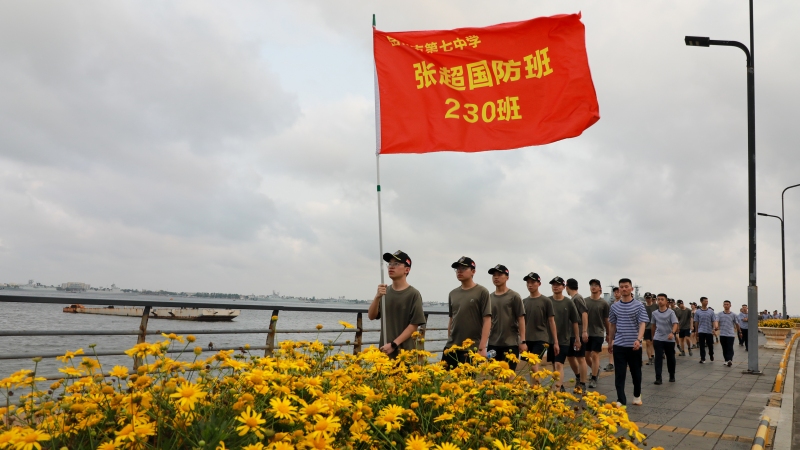 观海长廊十公里徒步 (2)_副本.jpg 观海长廊十公里徒步 (2)_副本.jpg