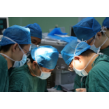 新化县人民医院成功切除颈部巨大肿瘤  为全县首例神经移植术