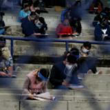 美国收紧签证政策 专家:应与世界接轨 不要脱节