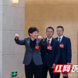 组图丨首场代表通道：心心念念谋发展 字字句句皆关情