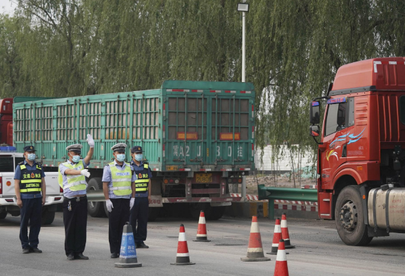 湖南省曝光一批严重违法超限超载运输失信当事人名单