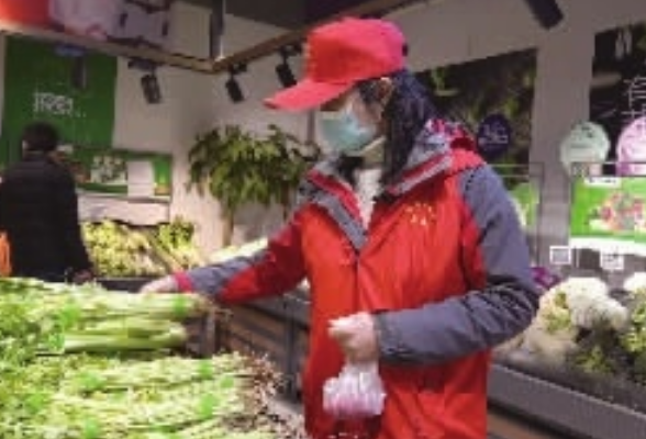 老人出门购物不便？社区成立“跑跑腿”志愿团队