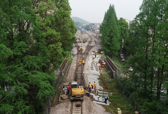 韶山至井冈山“两山铁路”施工进度如何？已确定设9个站点