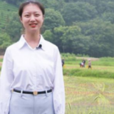 我比任何时候更懂你丨谁是白兔草莓最强代言人？