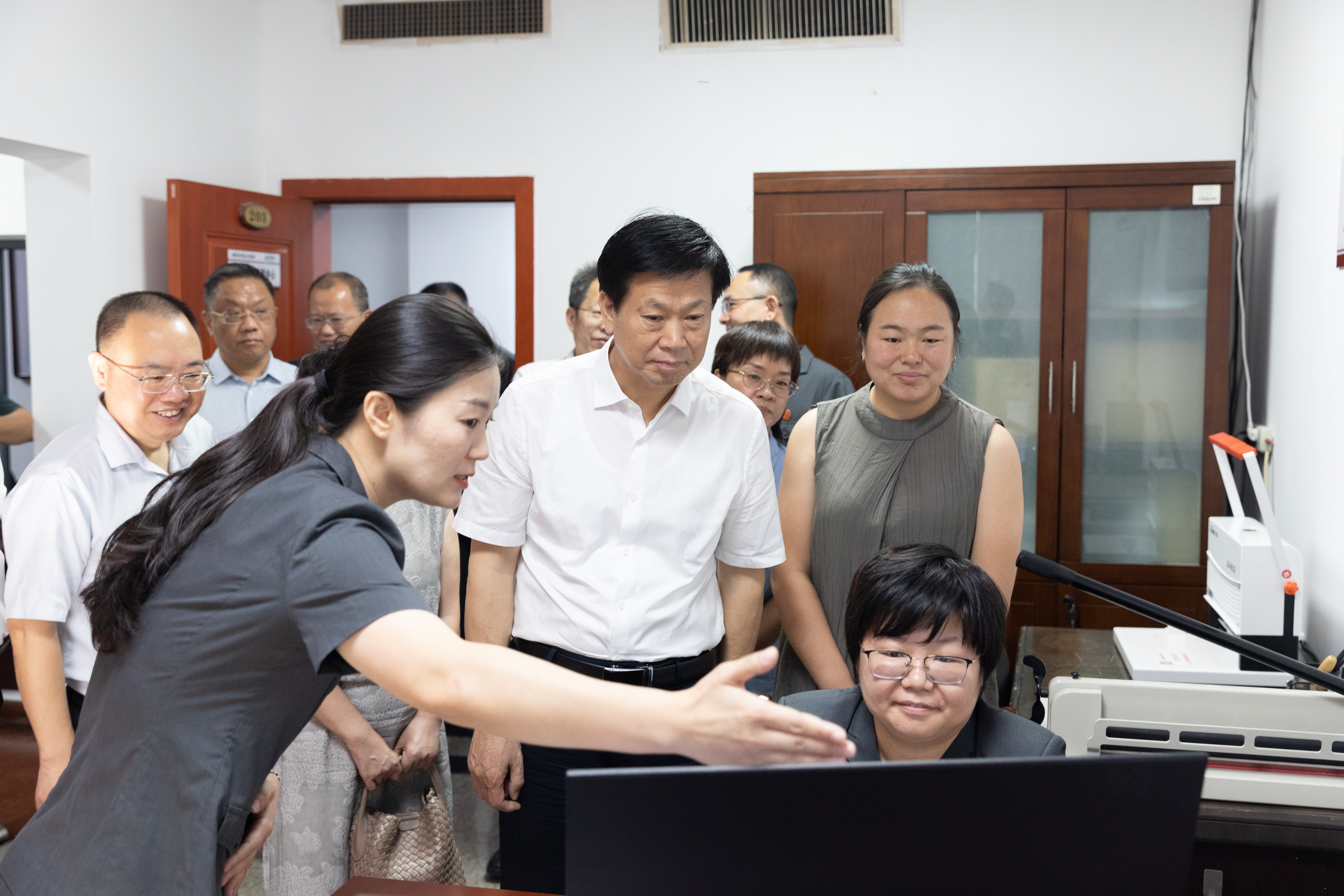 微信图片_20250905173544_副本.jpg