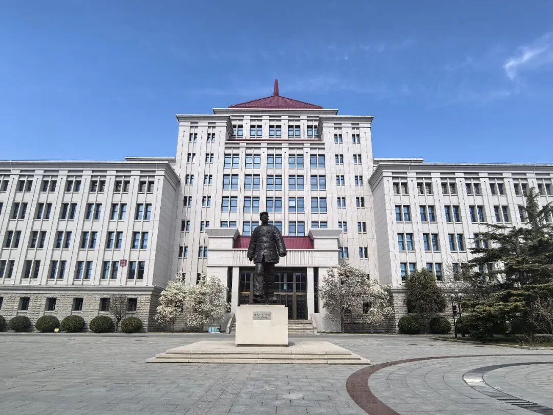 从“学理根基”到“课堂活水”：提升专题课教学质效的“七步法”