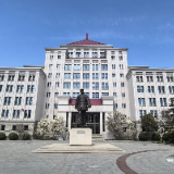 从“学理根基”到“课堂活水”：提升专题课教学质效的“七步法”