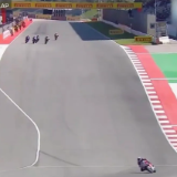 以硬核实力破局 以匠心实干筑峰 | 从张雪机车夺冠想到的