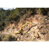 【郴州日报3版】资兴：拓宽通村路 铺就“幸福快车道”