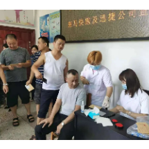 湘潭市1100余名出租车驾驶员接受毛发检测 筑牢“毒驾”安全防线