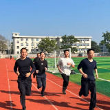 练兵正当时 雨湖公安开展全警体能测试(图)