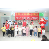 湘潭市中心医院开展“六一”儿童节主题活动 让在院患儿欢乐过节