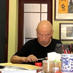 湘潭八旬书法家刘正泉：纸上反写字，镜中正观文