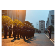 抓养成 树形象 做表率 湘潭市消防救援支队机关开展“晨训”队列训练