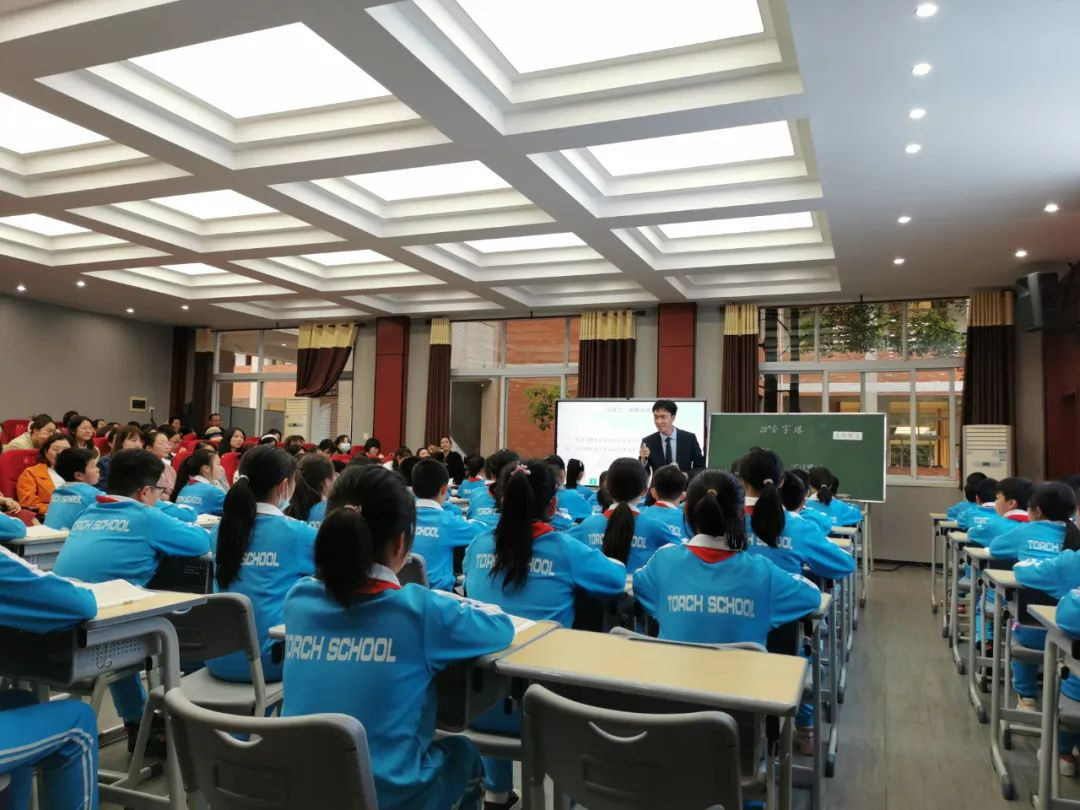 湘潭市小学语文“新视野”课堂教学竞赛举行