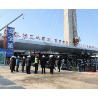 湘潭城发集团开展雪后安全生产督查  争分夺秒恢复杨梅洲大桥项目施工建设