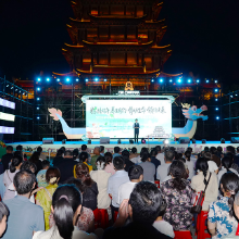 健康“夜”精彩 湘潭中医药夜市解锁端午养生新玩法