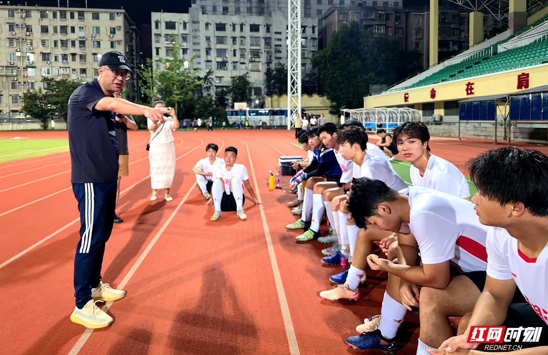 微信图片_2025-08-20_231944_103_副本.jpg