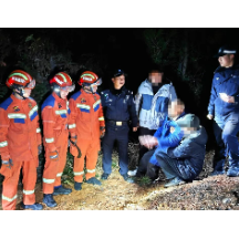 湘乡：无人机“天眼”巡寒夜 八旬老人归途暖