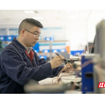 江南工业集团多人获评市级优秀专家、专业技术骨干人才