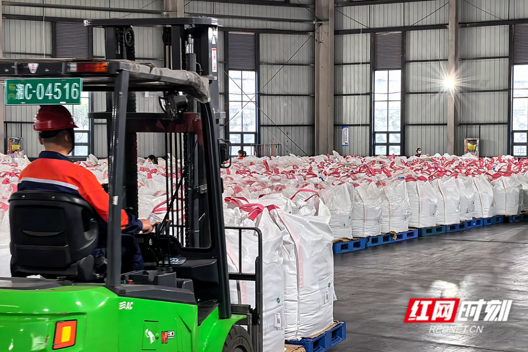 我爱湘潭我的家·新春走基层丨湖南裕能：600余名职工春节守岗 力保满产满销