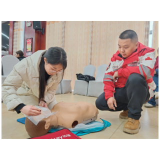 韶山市新增红十字救护员73名