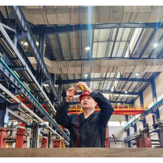 初心淬火砺锋芒——记中国兵器江麓集团劳动模范、车体分厂焊接班班长周建强